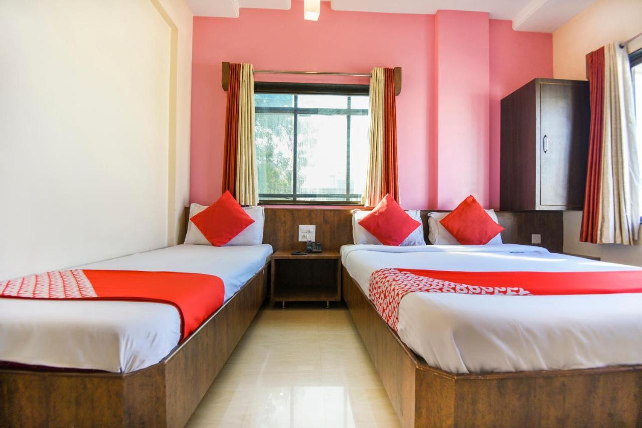 Sai Palkhi Hotel Shirdi Exterior foto
