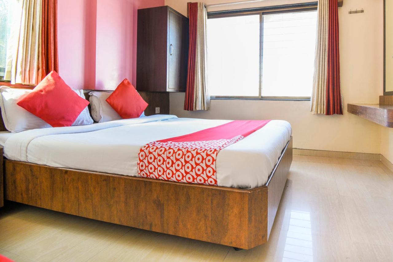 Sai Palkhi Hotel Shirdi Exterior foto